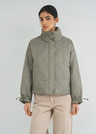 Стёганая утеплённая куртка с воротником-стойкой