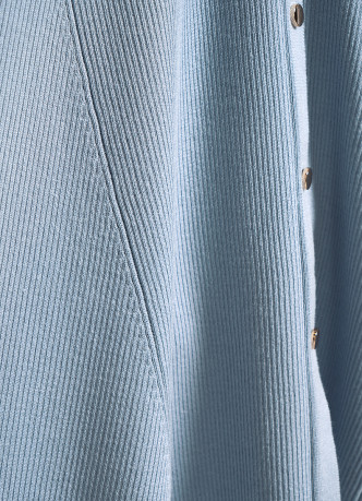 Вязаное платье мини