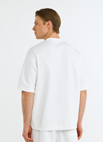 Футболка из плотного хлопка