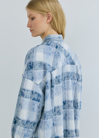 Рубашка в клетку из фланели