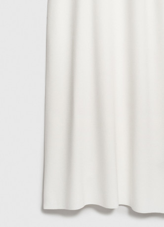 Вязаное платье с воротником-поло