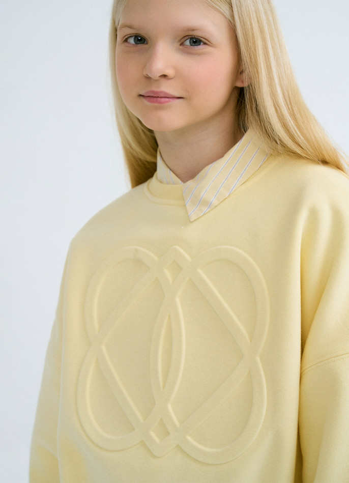 Свитшот с объёмным принтом для девочек