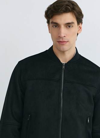 Бомбер из искусственной замши