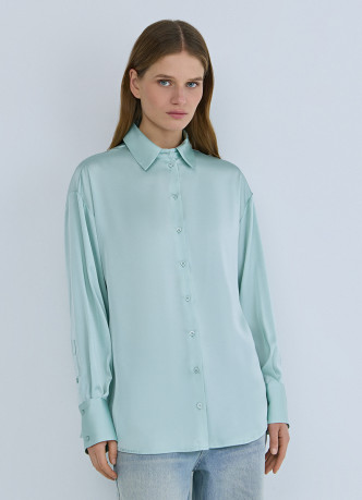 Блузка из сатина