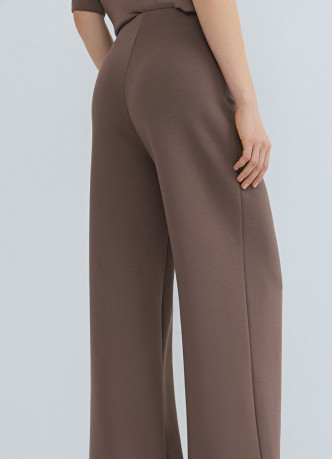 Брюки свободного кроя