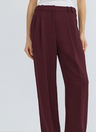 Прямые брюки с эластичным поясом