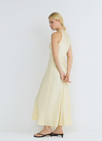 Сатиновое платье с американской проймой