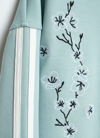 Свитшот с аппликацией для девочек