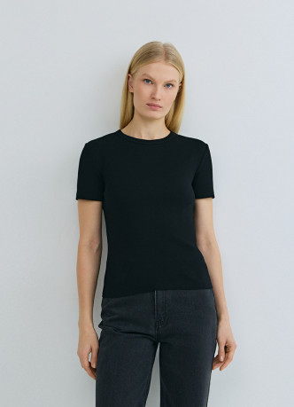 Футболка в рубчик