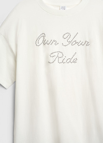 Футболка с аппликацией для девочек