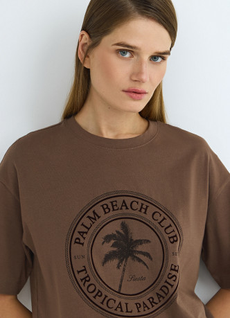 Футболка с принтом