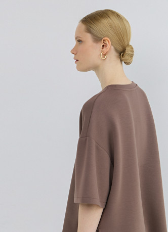 Футболка оверсайз с разрезами