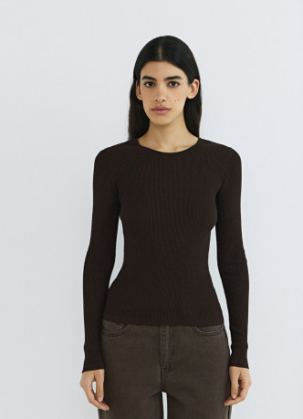 Приталенный джемпер с люрексом