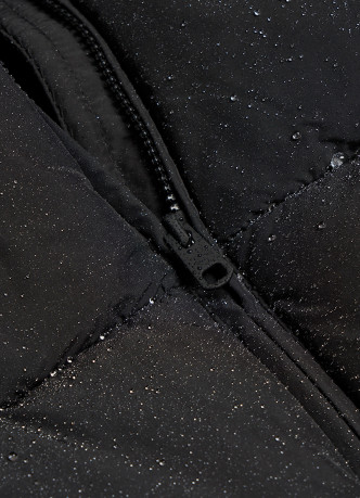 Утеплённый жилет для девочек