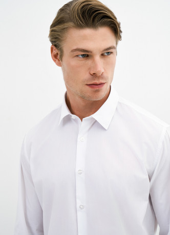 Базовая рубашка Slim Fit