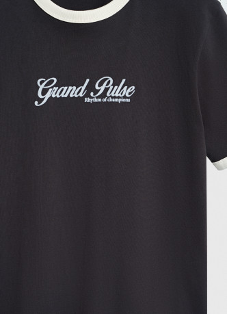 Футболка с текстовым принтом