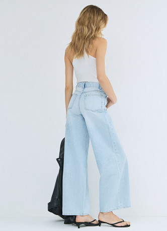 Ультраширокие джинсы с высокой посадкой