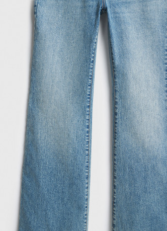Джинсы Bootcut с высокой посадкой