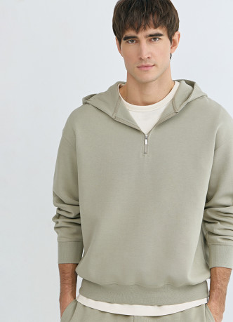 Толстовка с капюшоном на молнии