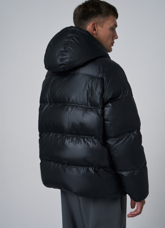 Пуховик с утеплителем из натурального пуха