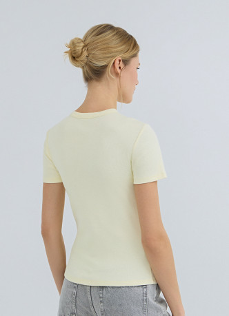 Футболка в рубчик