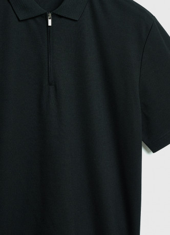 Поло из техноткани с воротником на молнии