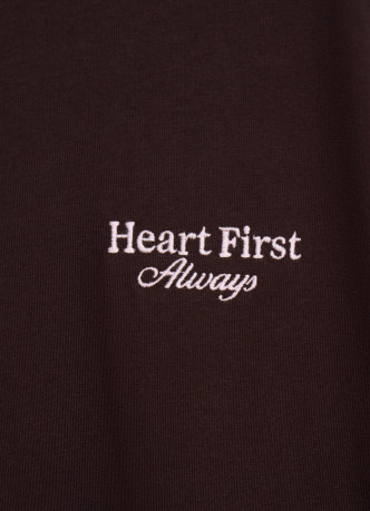 Футболка оверсайз с вышивкой