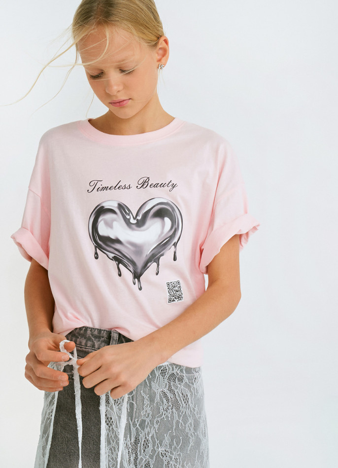 Футболка с AR-принтом для девочек