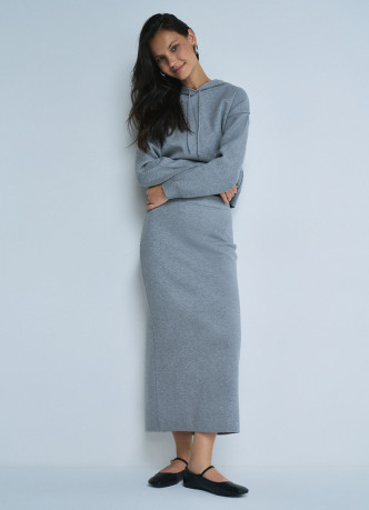 Прямая юбка миди