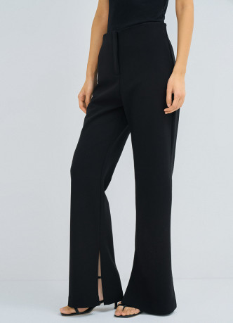 Расклёшенные брюки