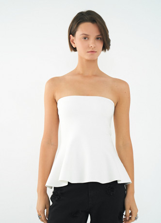 Трикотажный топ с баской