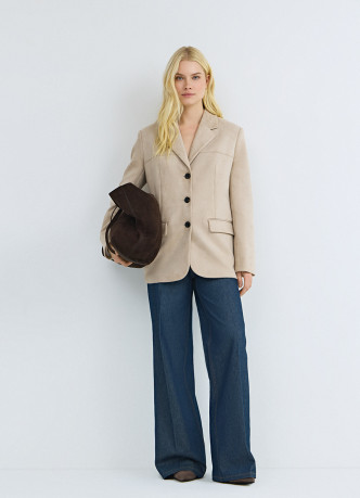 Однобортный жакет из искусственной замши