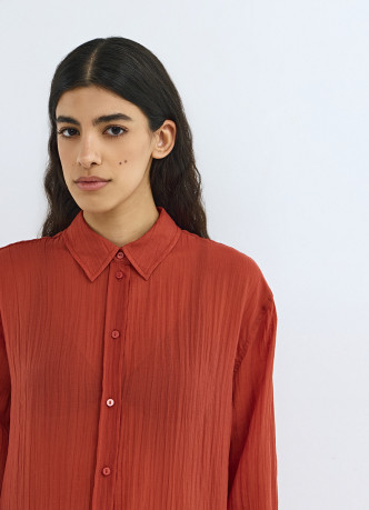 Длинная рубашка из жатой ткани