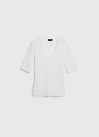 Футболка в рубчик с V-образной горловиной