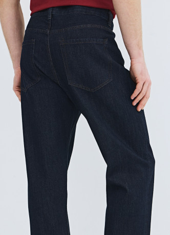 Зауженные джинсы Tapered