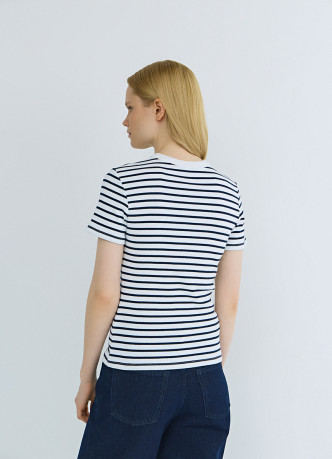 Футболка в рубчик