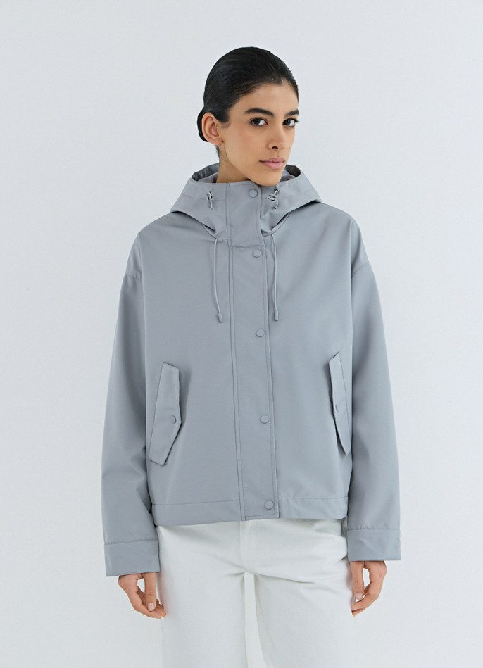 Легкая куртка