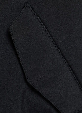 Утеплённая куртка с воротником-стойкой