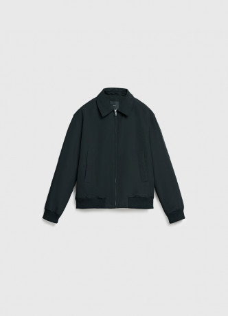 Утеплённый бомбер с отложным воротником