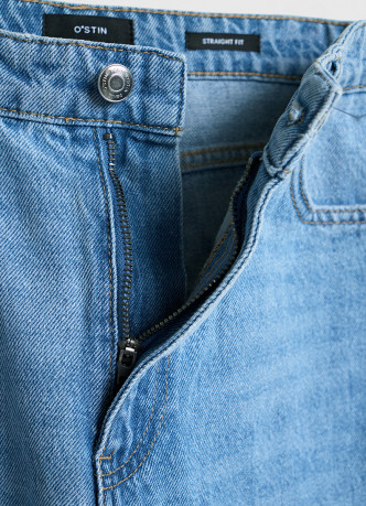 Прямые джинсы со средней посадкой