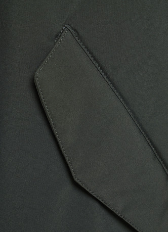 Утеплённая куртка с воротником-стойкой