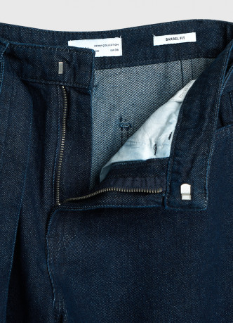 Джинсы Barrel fit