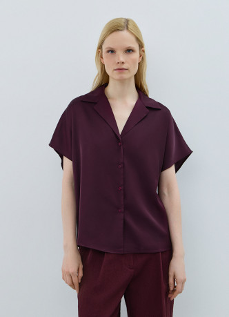 Сатиновая блузка с коротким рукавом