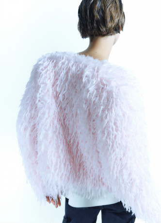 Укороченный фактурный жакет