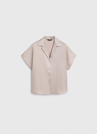 Сатиновая блузка с коротким рукавом