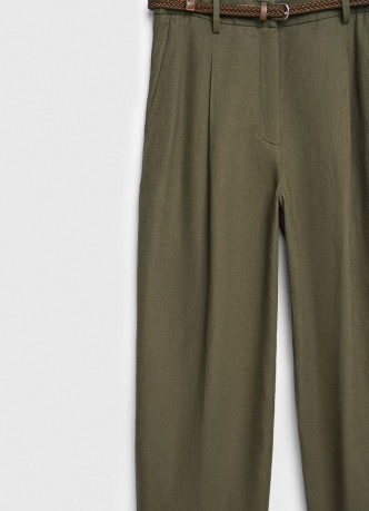 Зауженные брюки с поясом