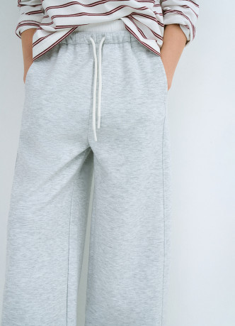 Трикотажные брюки для девочек