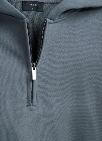 Толстовка на молнии с капюшоном