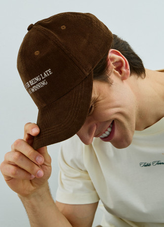 Бейсболка из вельвета