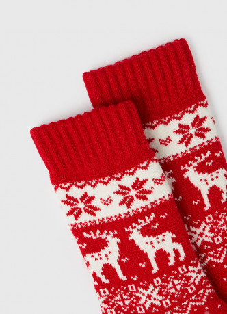 Носки с новогодним узором